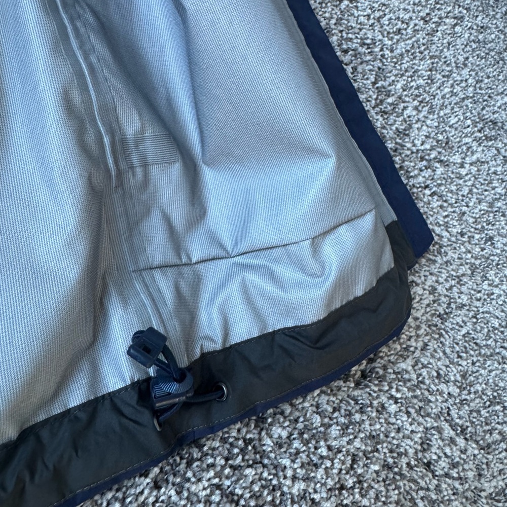 Patagonia Men’s Torentshell Rain Jacket - Picture 6 of 9